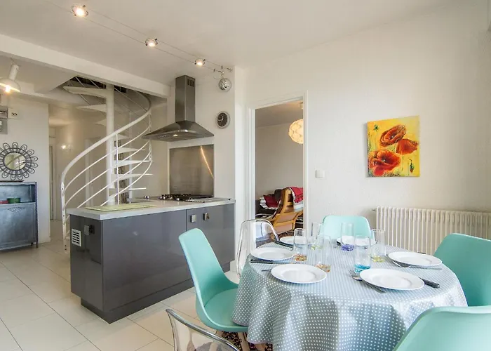 De La Plage-3 By Interhome Appartement